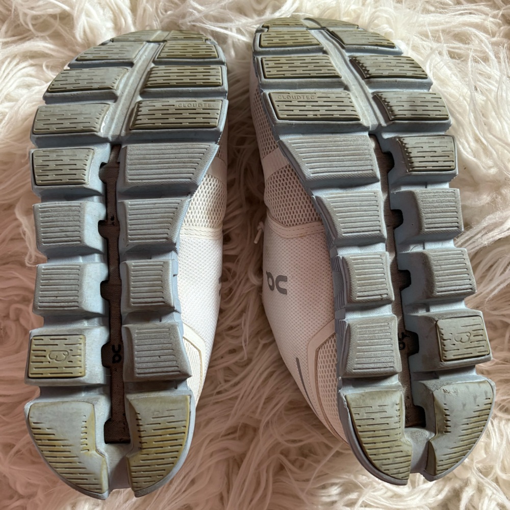 On Cloud 5 Running Shoes Women's Size 8.5 - Picture 7 of 8